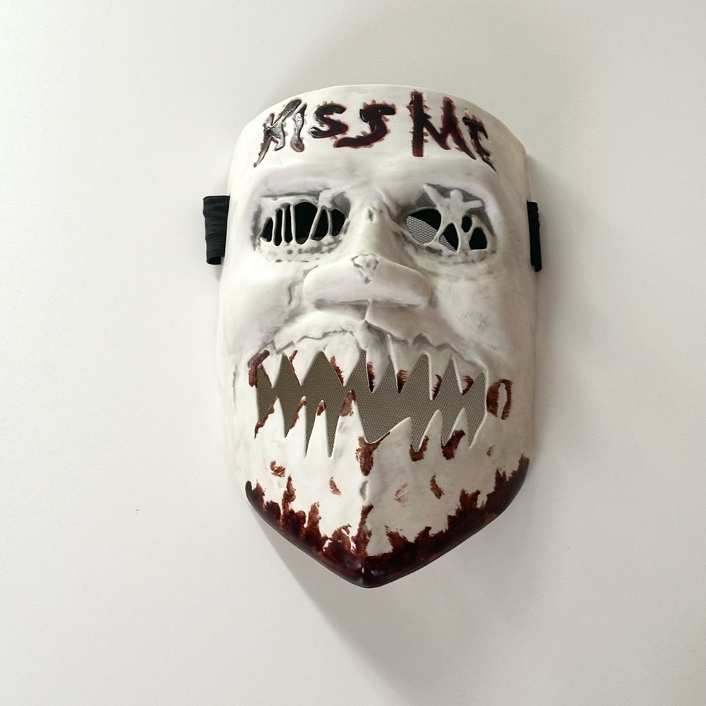 White and Red Kiss Me Halloween Horror Mask